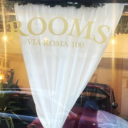 Via Roma 100 アパート *